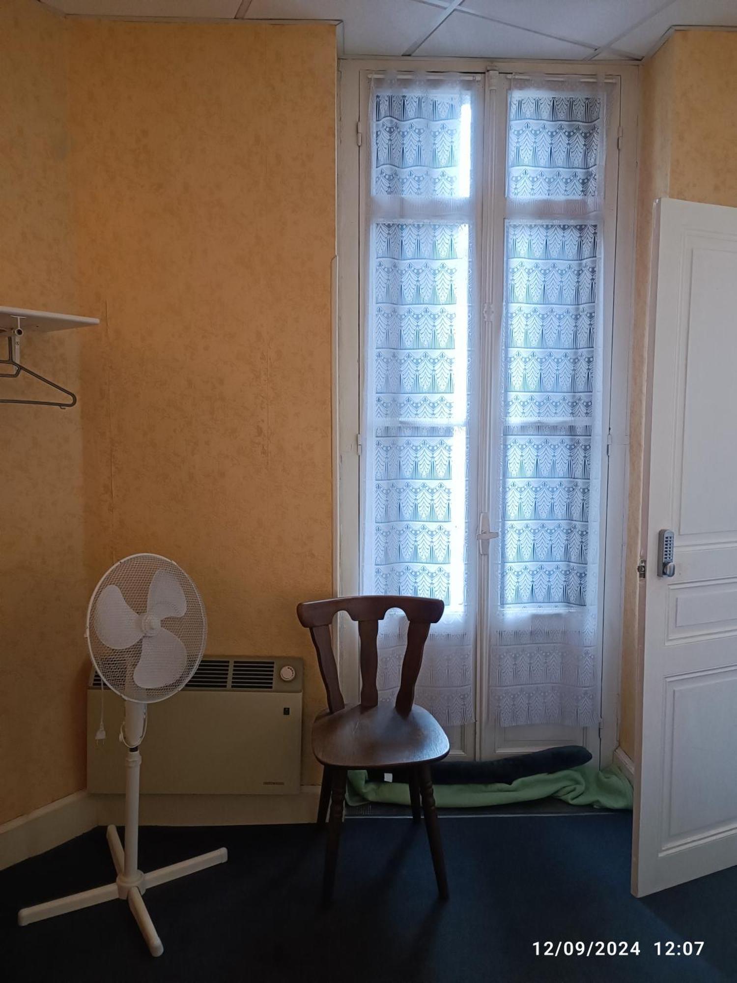 Chambre Chez Marie Et Didier 1 Minute A Pied Du Sanctuaire De Лурд Экстерьер фото
